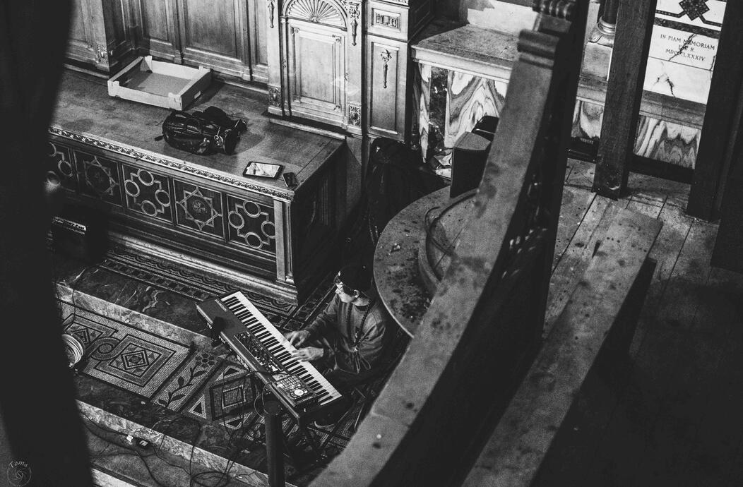 Artwork &amp; composition